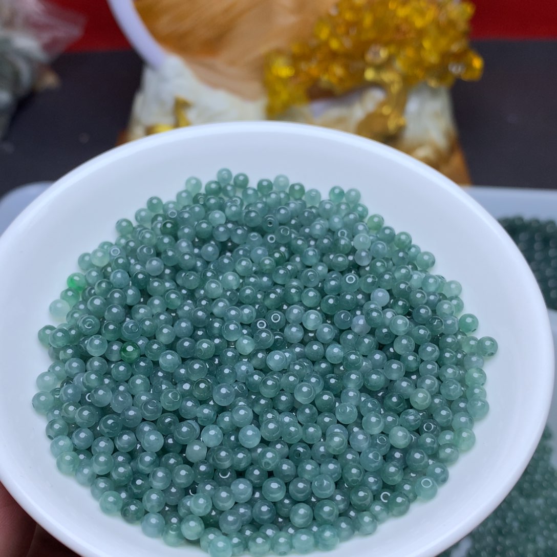 【闪购商品】翡翠手链未镶嵌卡3.5冰透蓝水100个
