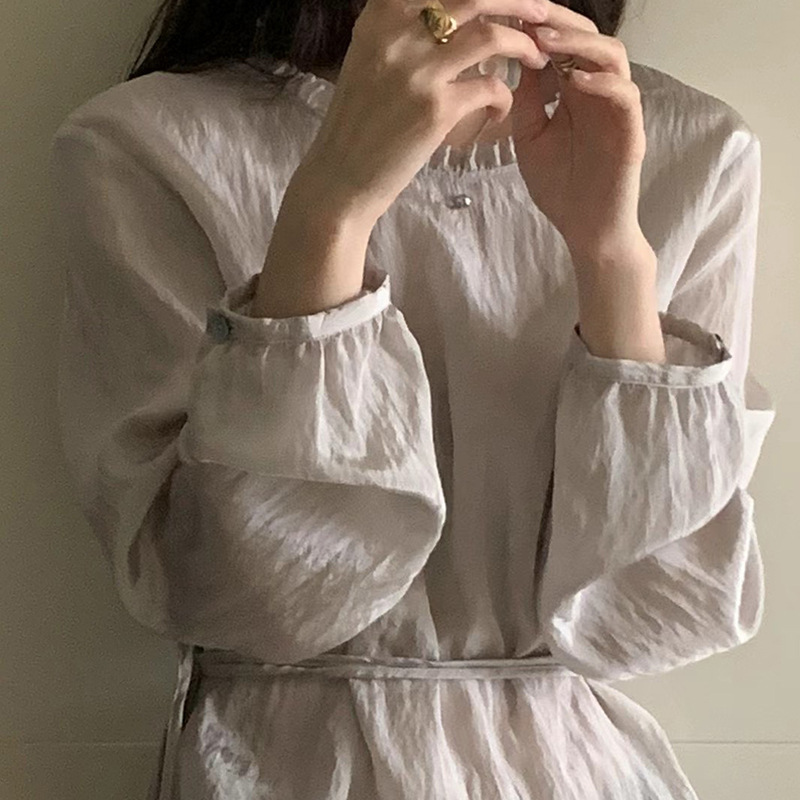 【泡菜】-春季新款法式花边领宽松显瘦设计感衬衫