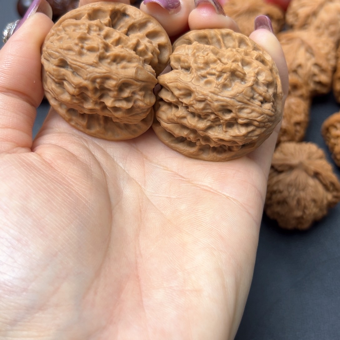 安42尺寸全品大野狼