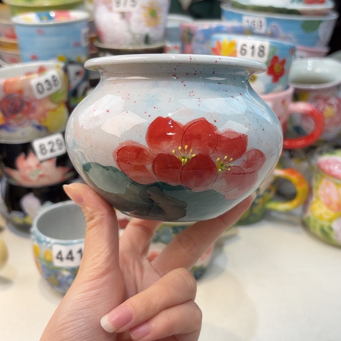 瓷片兔兔好可爱呀打