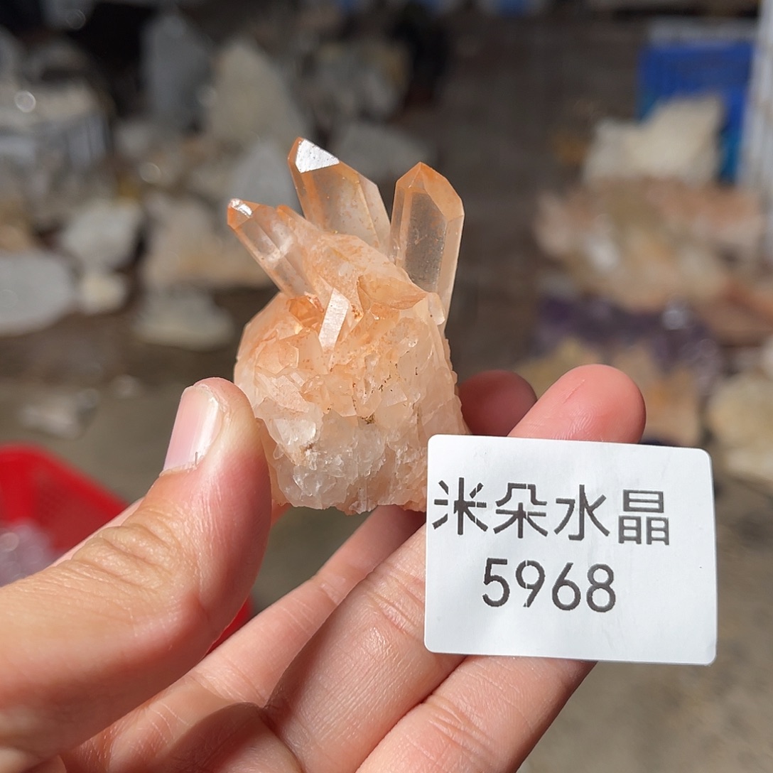 一***5未镶嵌水晶珠宝半成品