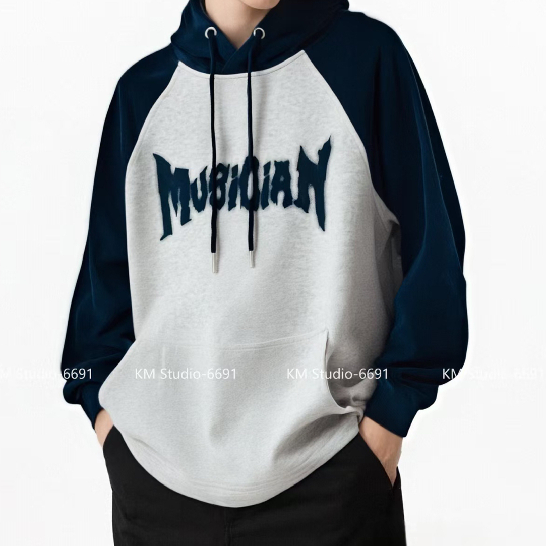 慵懒风连帽印花卫衣撞色休闲时尚