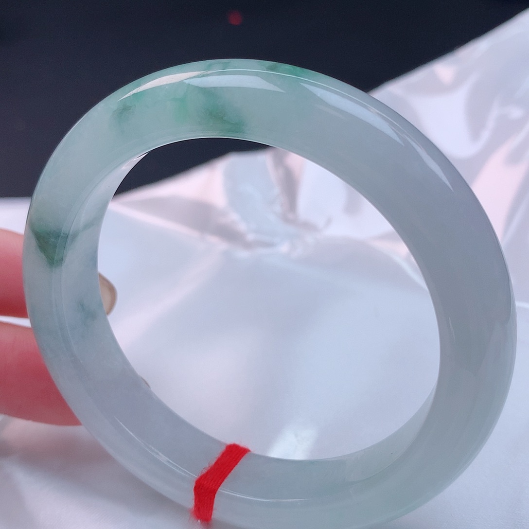 【闪购商品】未镶嵌手镯翡翠56