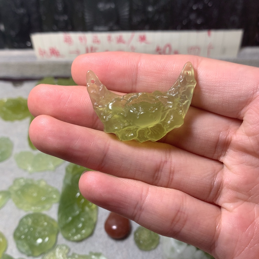 蛇纹石玉合金颈饰