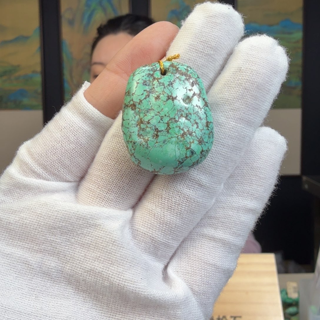 绿松石未镶嵌珠宝奇石
