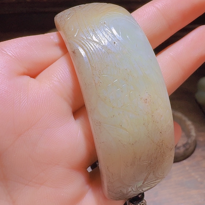 黎***人和田玉未镶嵌挂件