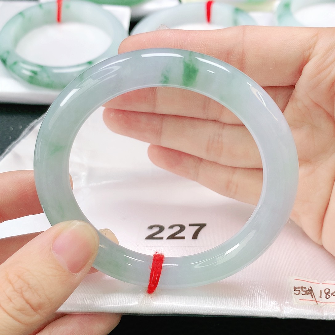 未镶嵌手镯翡翠缅甸圆55