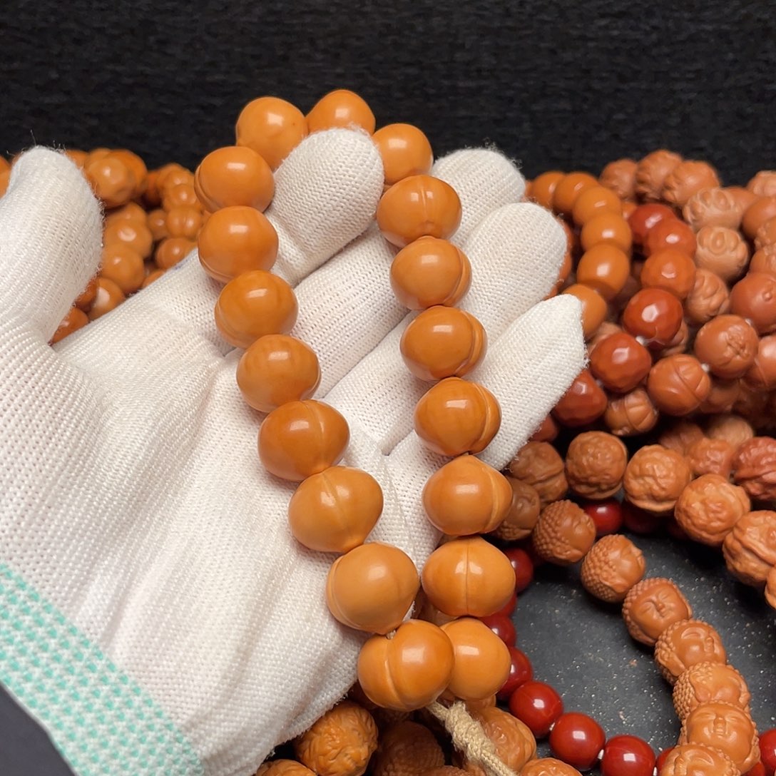 猴头核桃吊坠屁桃