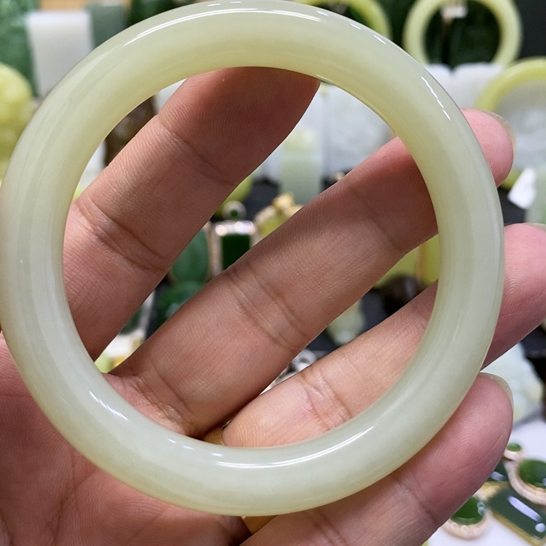 【闪购商品】颈饰未镶嵌和田玉小*果