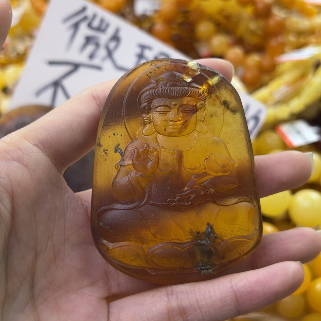 琥珀珠宝奇石未镶嵌