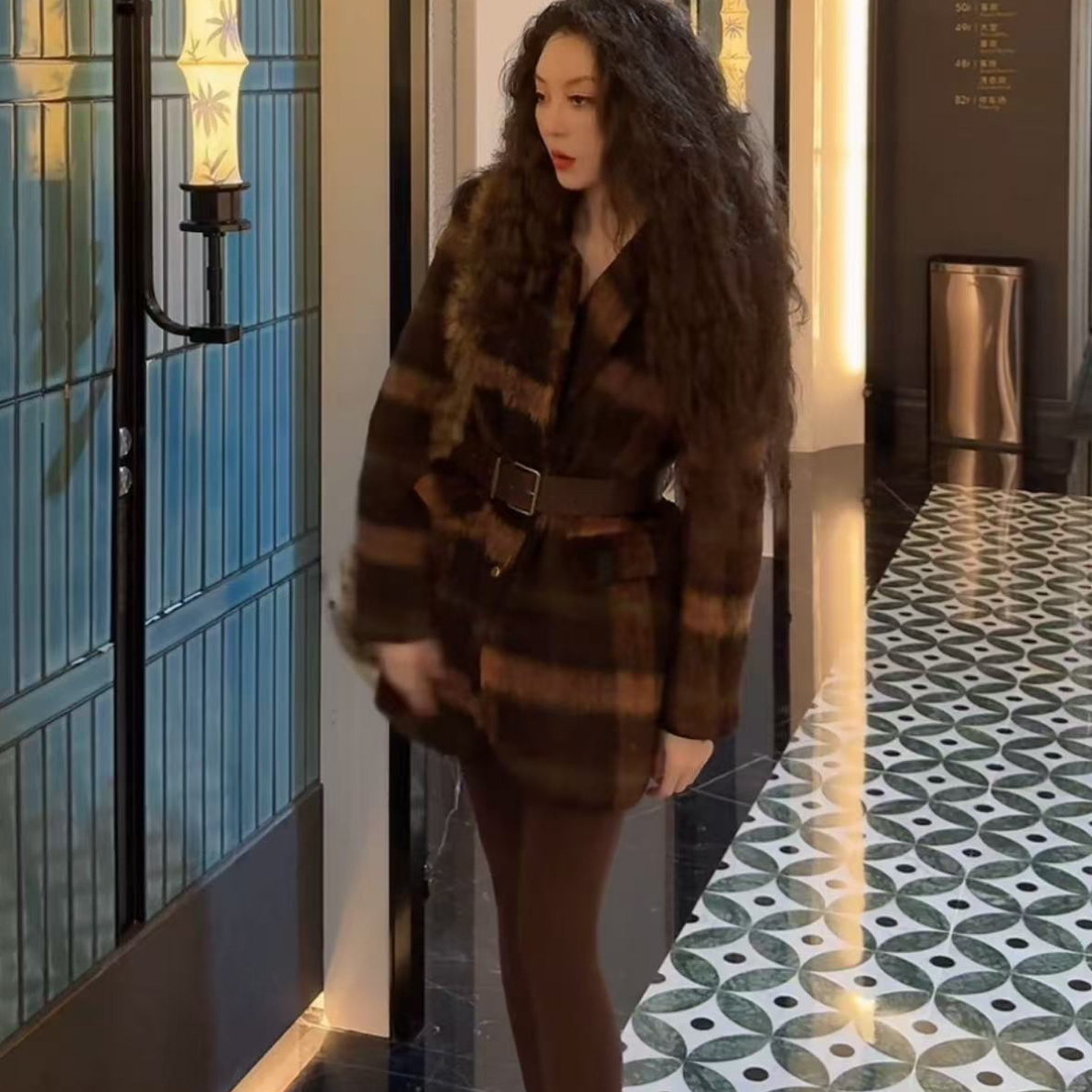 6632 美拉德棉服条纹毛毛西装式