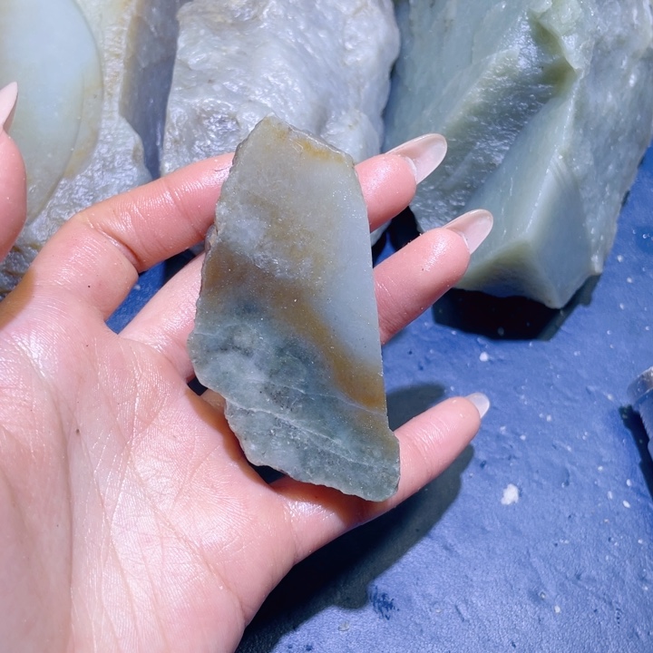 和田玉未镶嵌珠宝半成品