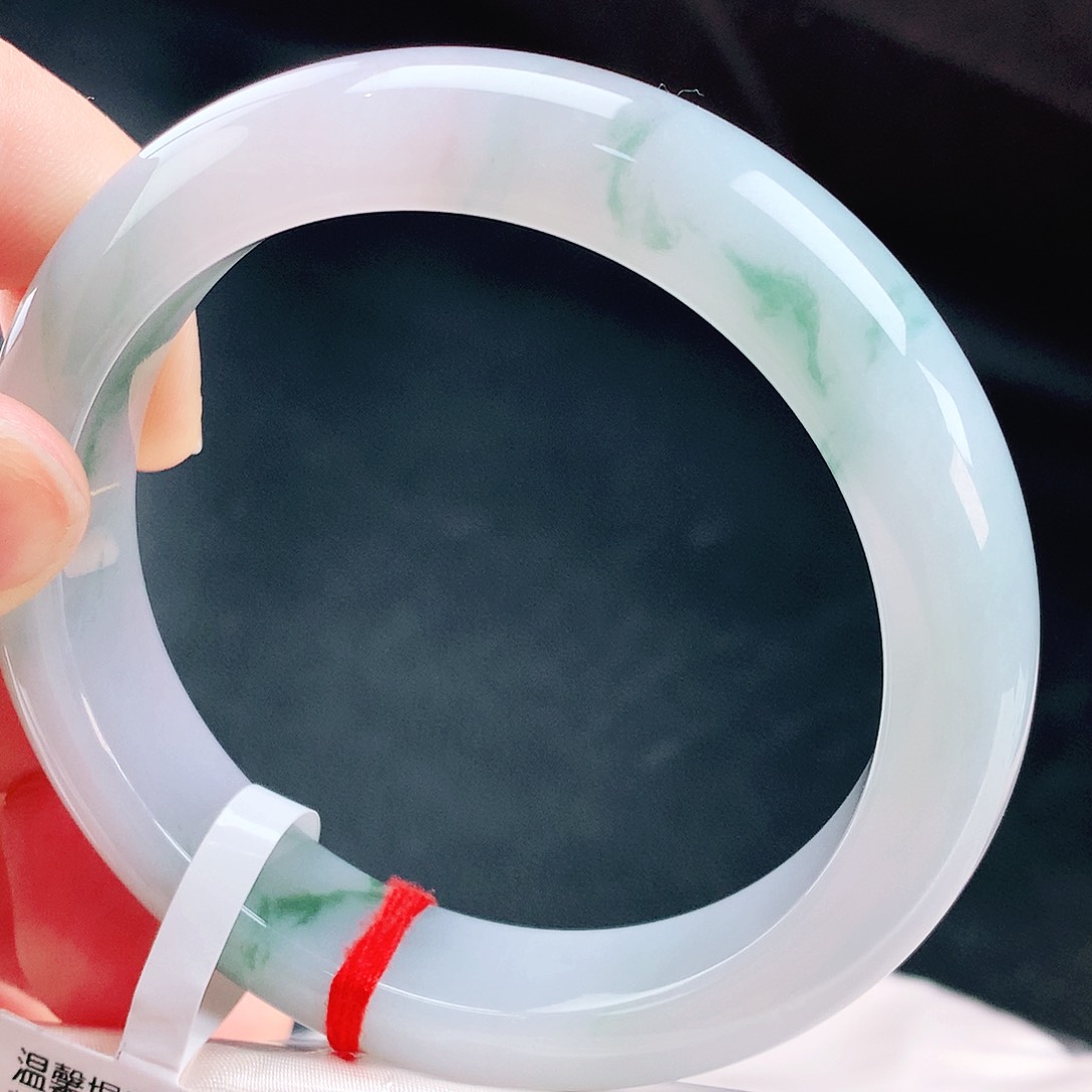 未镶嵌手镯翡翠60圈