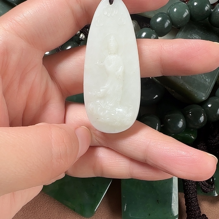 颈饰未镶嵌和田玉