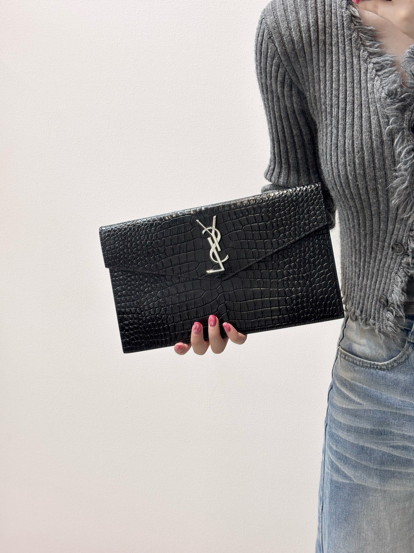 95新 YSL/圣罗兰 ysl 黑银鳄压手拿包(K)