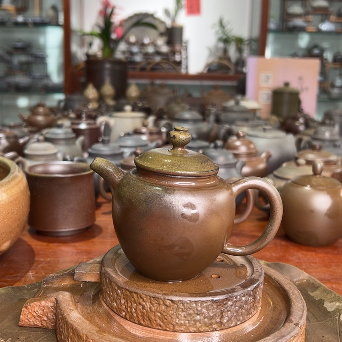 贵台龙窑柴烧茶壶A18