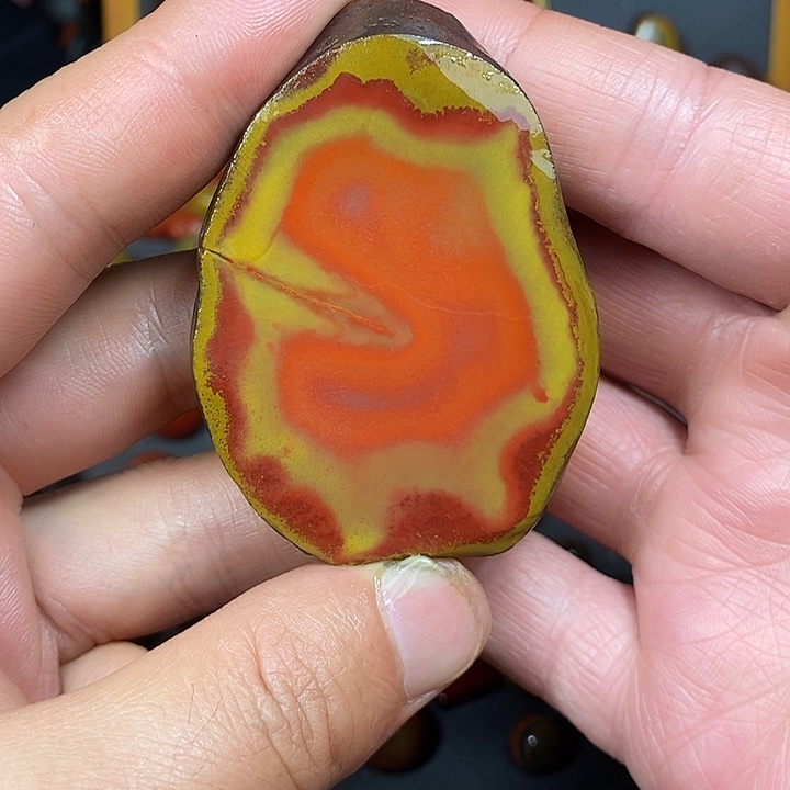 未镶嵌南红玛瑙挂件