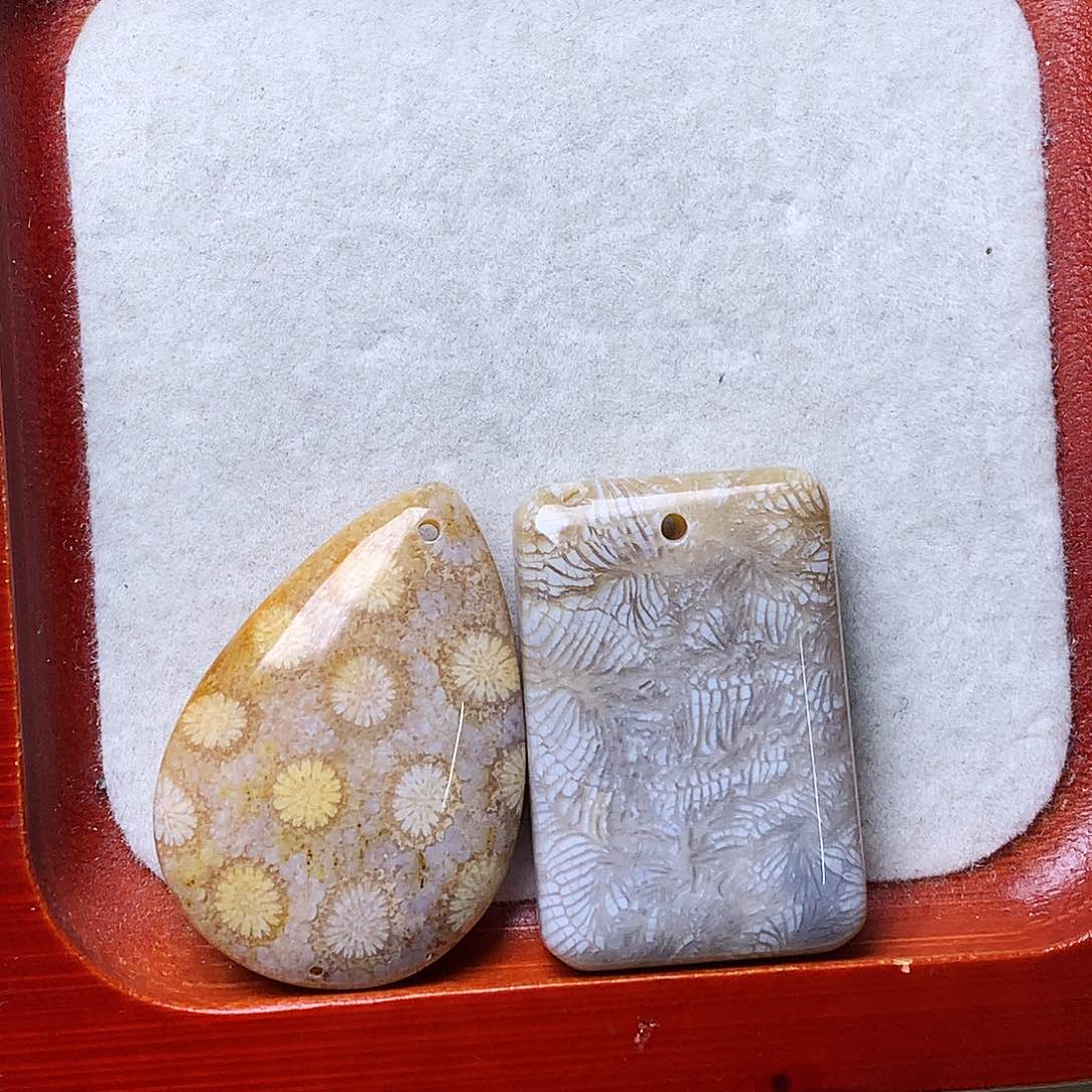 石英质玉颈饰未镶嵌