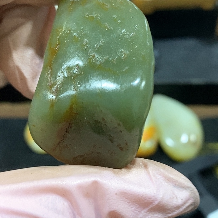 未镶嵌和田玉（糖玉）挂件