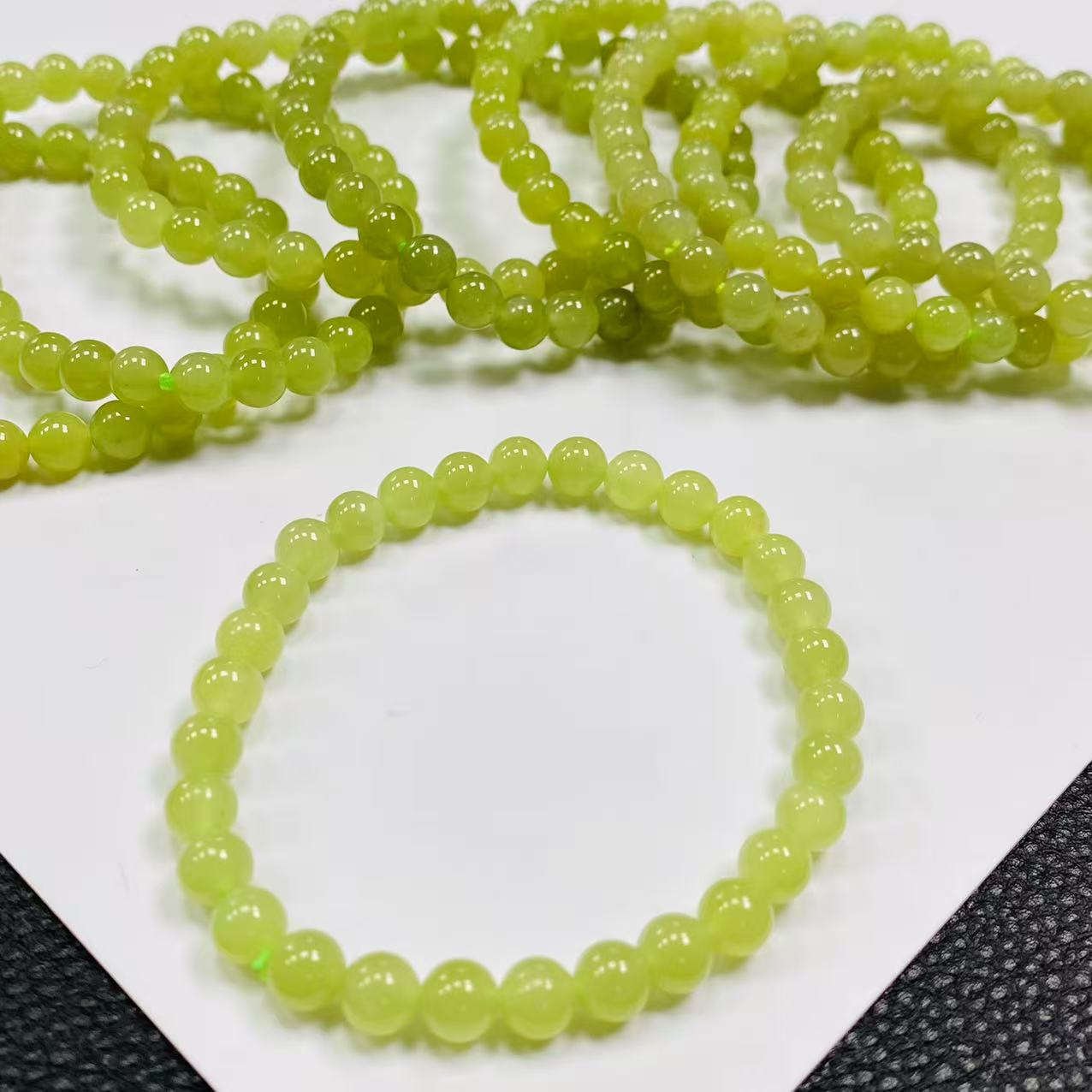 「戴琴珠宝」DQ525-和田玉6mm左右单圈手串（多样性发其一）