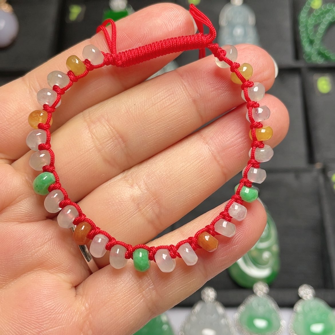 【闪购商品】翡翠吊坠(不含链)未镶嵌