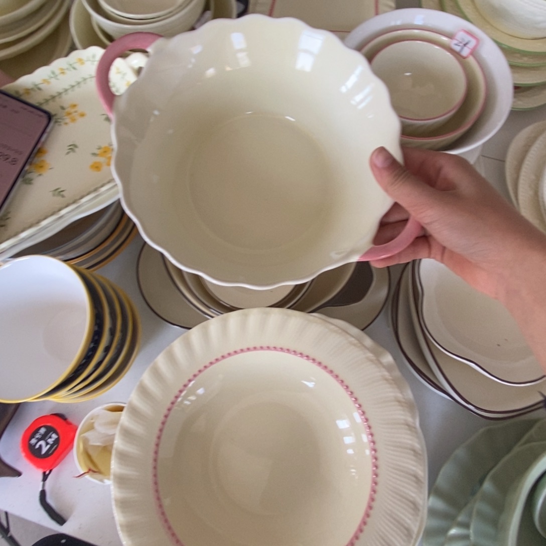 陶1个双耳碗+8英寸圆盘