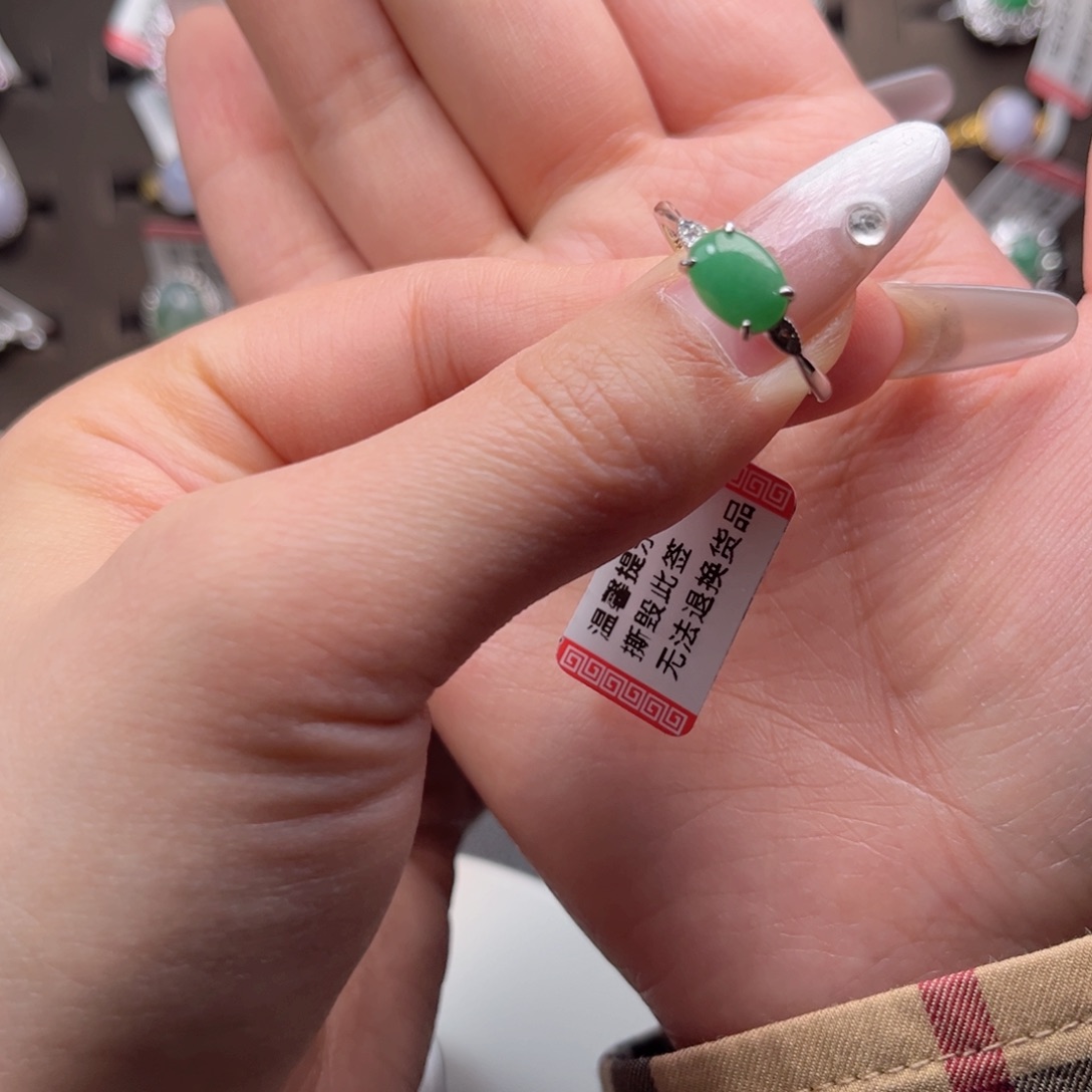 翡翠戒指银S925镶嵌66888