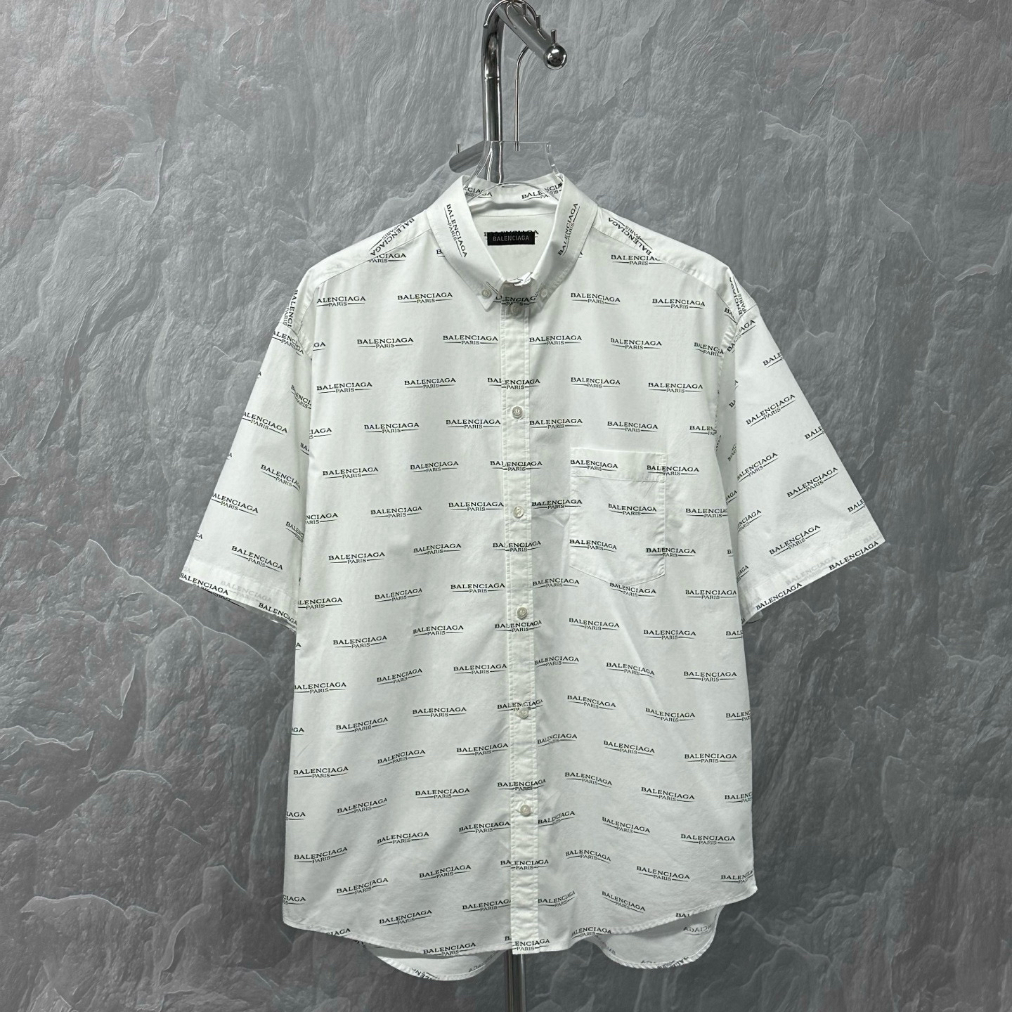 未使用 Balenciaga/巴黎世家 SS24 弹幕满印衬衫短袖37码D16303