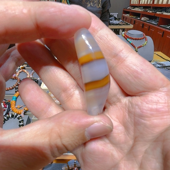 未镶嵌玛瑙/玉髓珠宝奇石