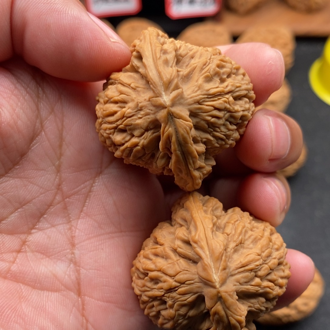 文玩核桃把件丰****司