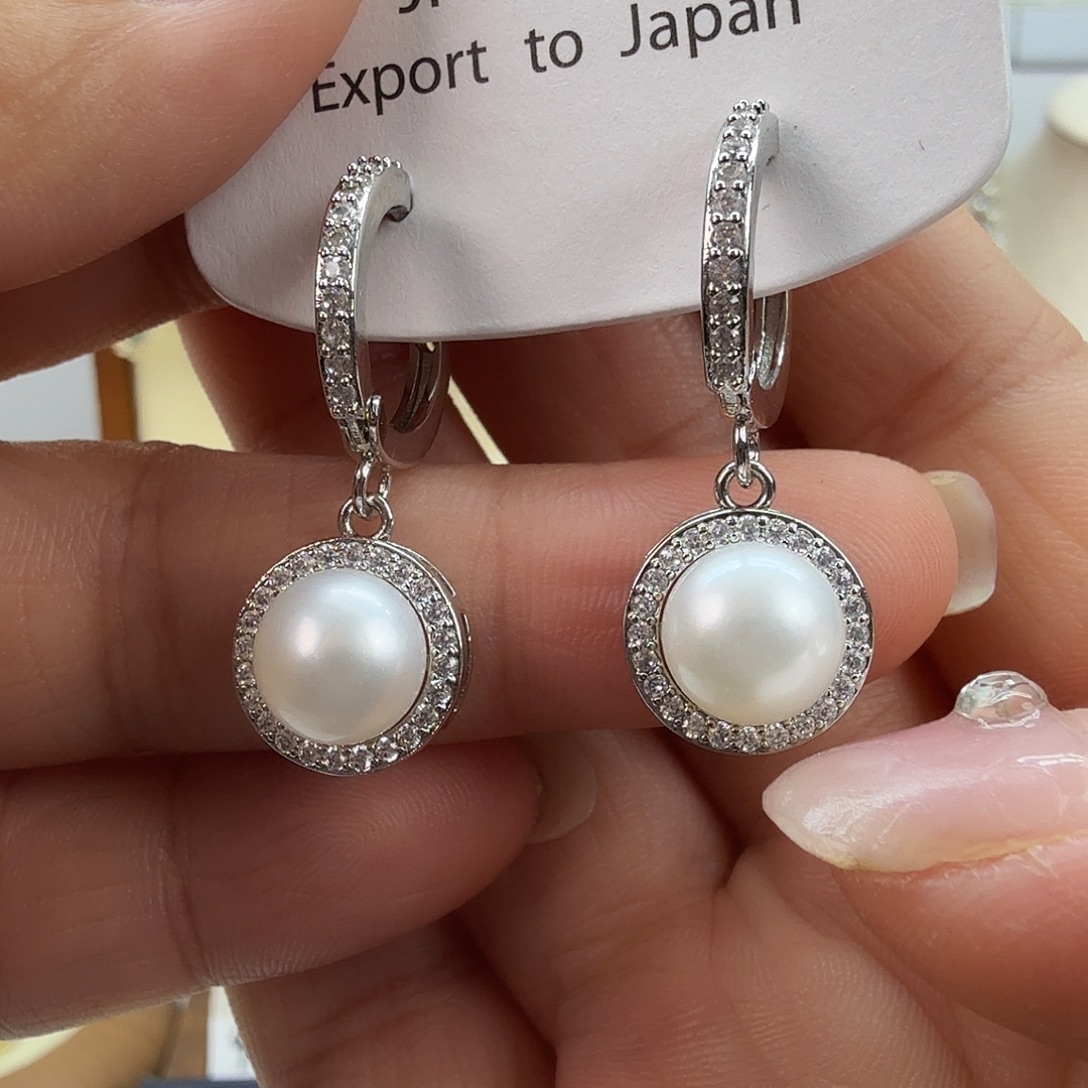 淡水珍珠耳饰未镶嵌