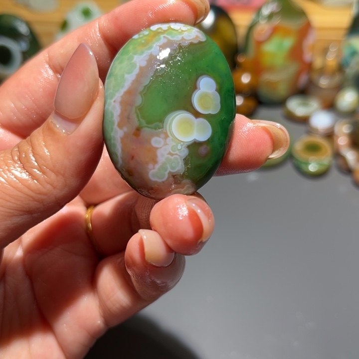 未镶嵌颈饰玛瑙/玉髓