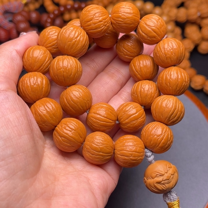 猴头核桃吊坠聚宝盆手持18尺寸