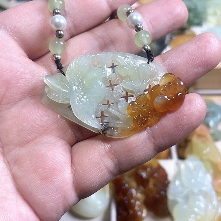 岫玉吊坠(不含链)未镶嵌