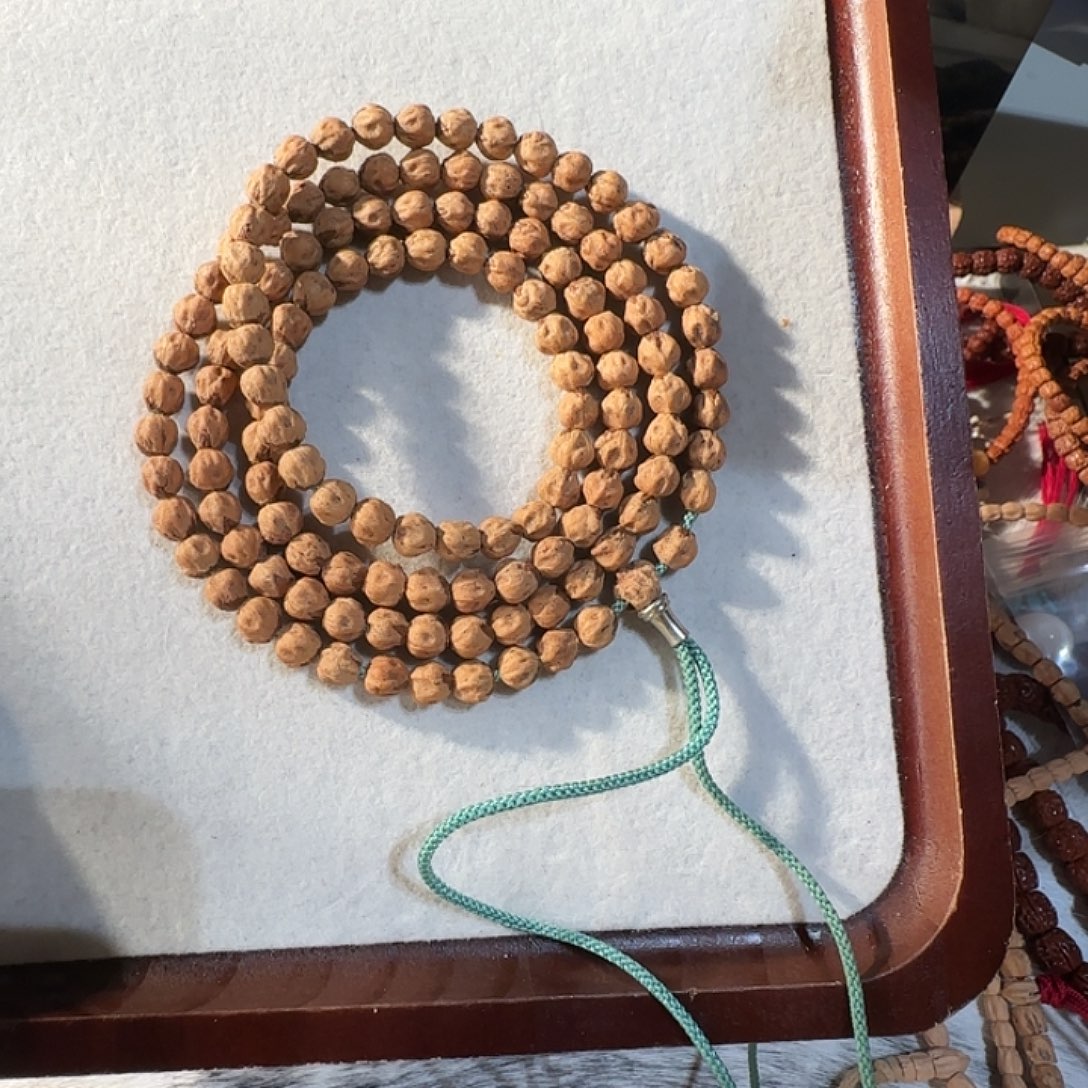 吊坠柏香籽/百香籽莲花