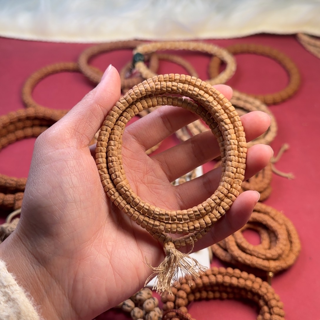 柏香籽/百香籽把件多棱药片