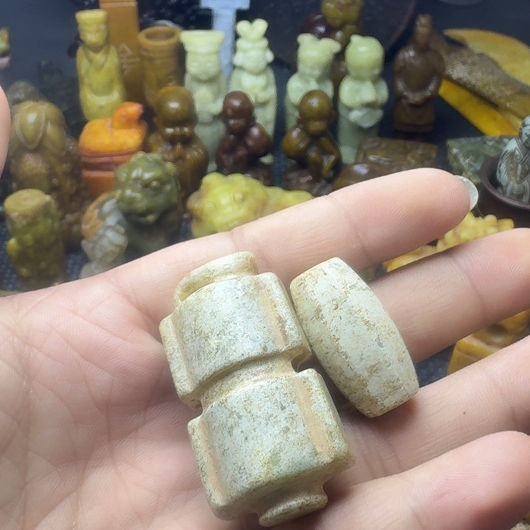 白玉菩提吊坠。。。