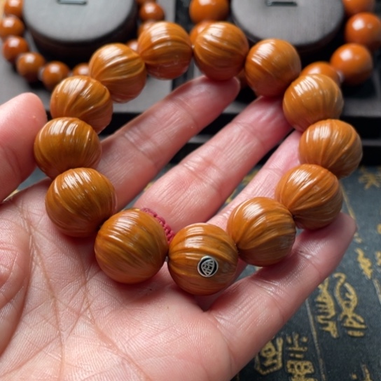 *****吊坠橄榄核橄榄1.8