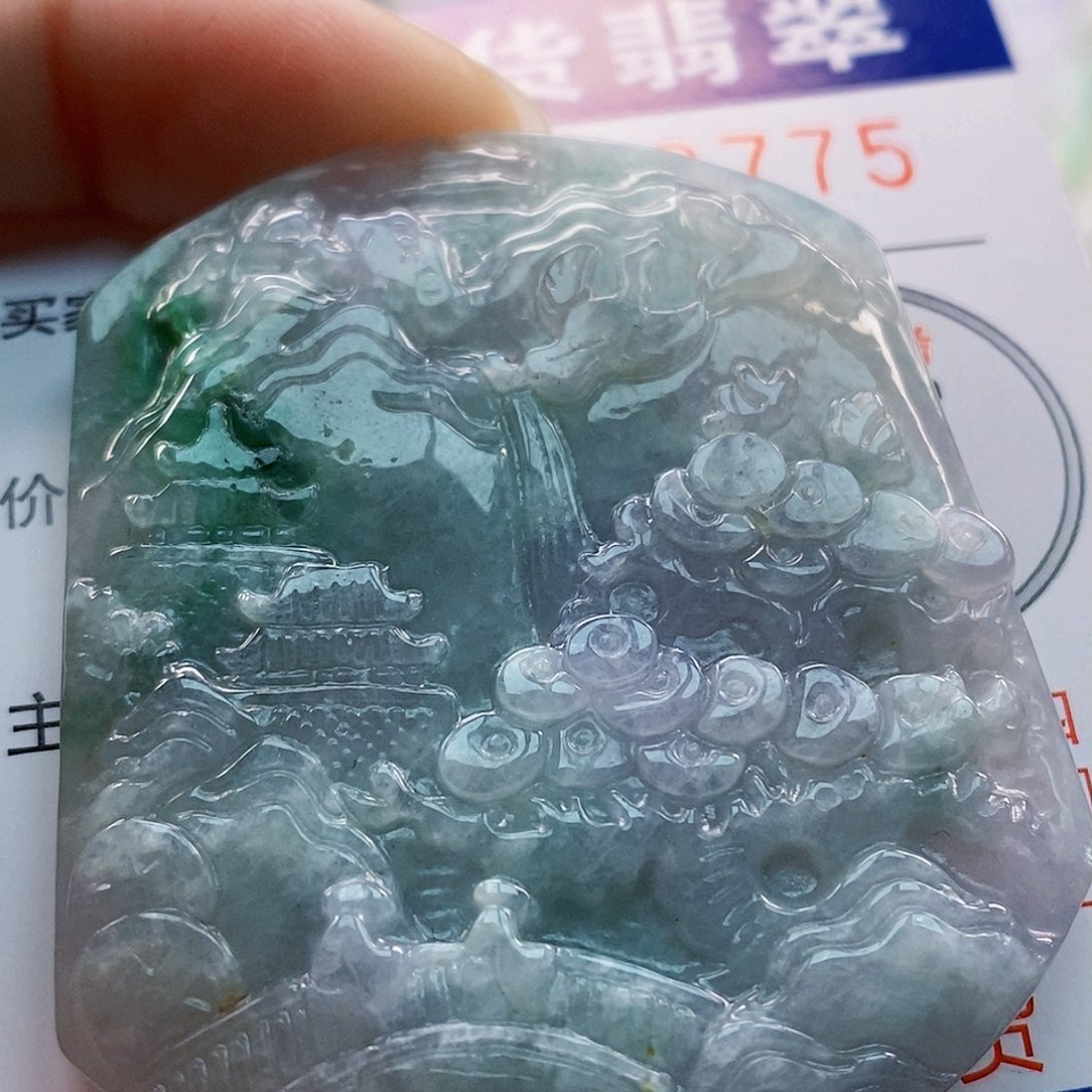 吊坠(不含链)未镶嵌翡翠