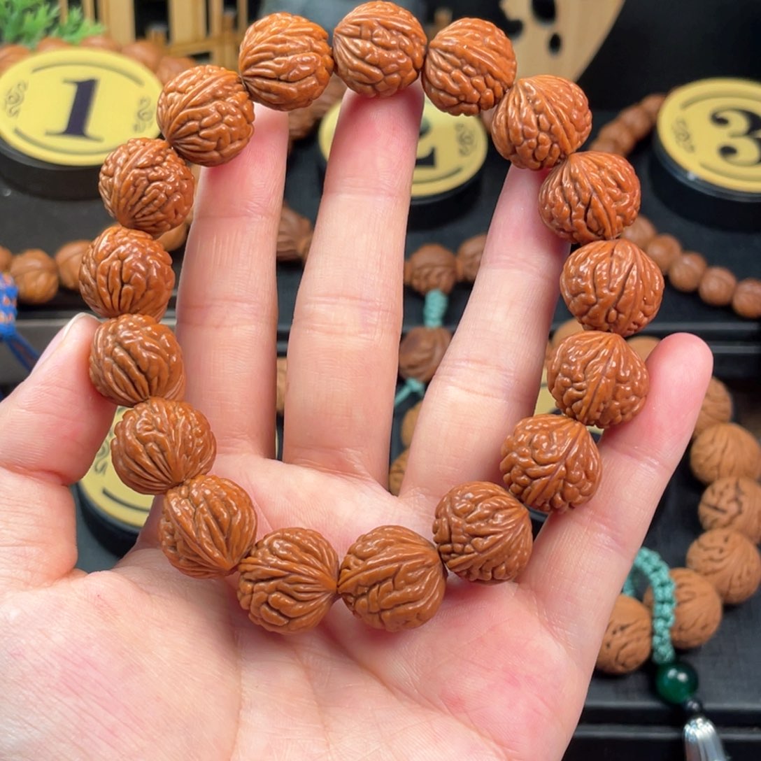 吊坠桃核荔枝纹17