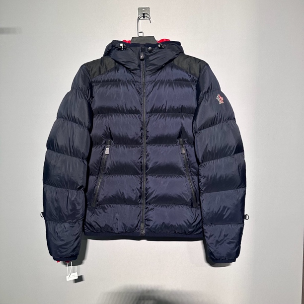 99新 MONCLER Moncler 滑雪羽绒服外套夹克2码价15300