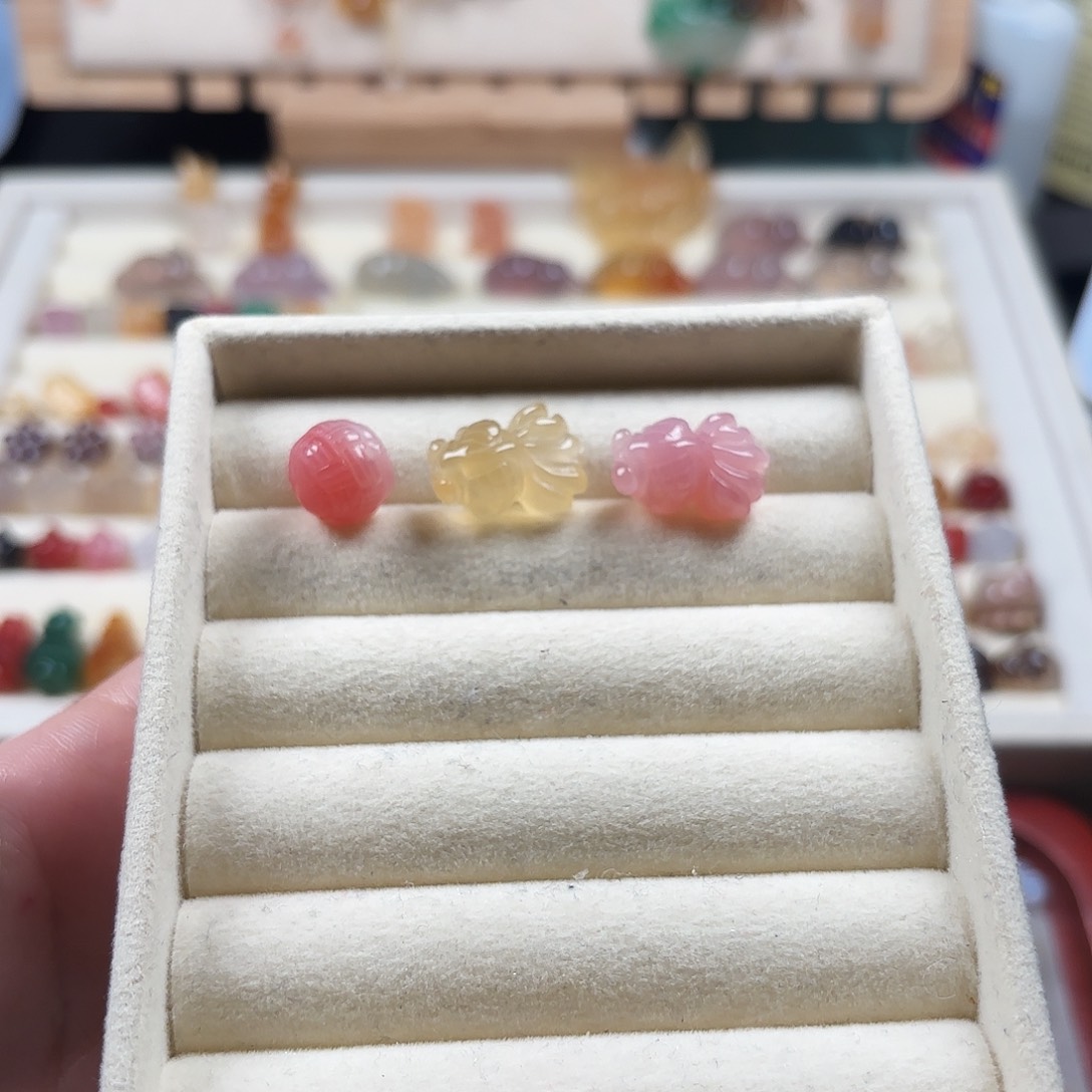 —***—玛瑙/玉髓未镶嵌颈饰