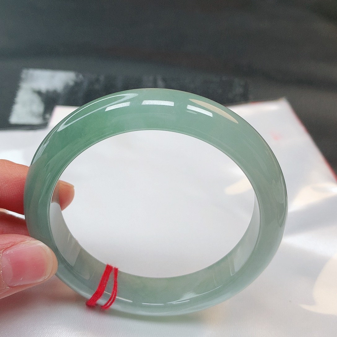 翡翠手镯未镶嵌265号