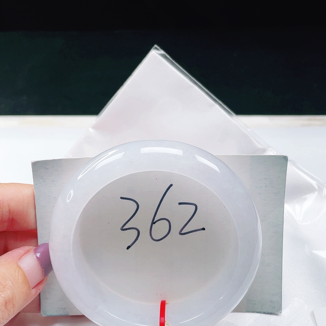 翡翠未镶嵌手镯缅甸翡翠55