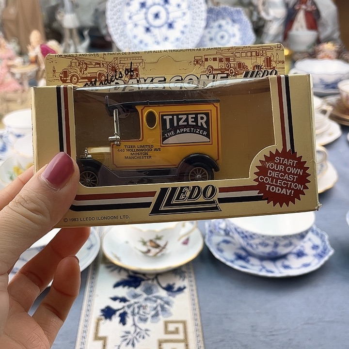 中古欧瓷瓷器小房子