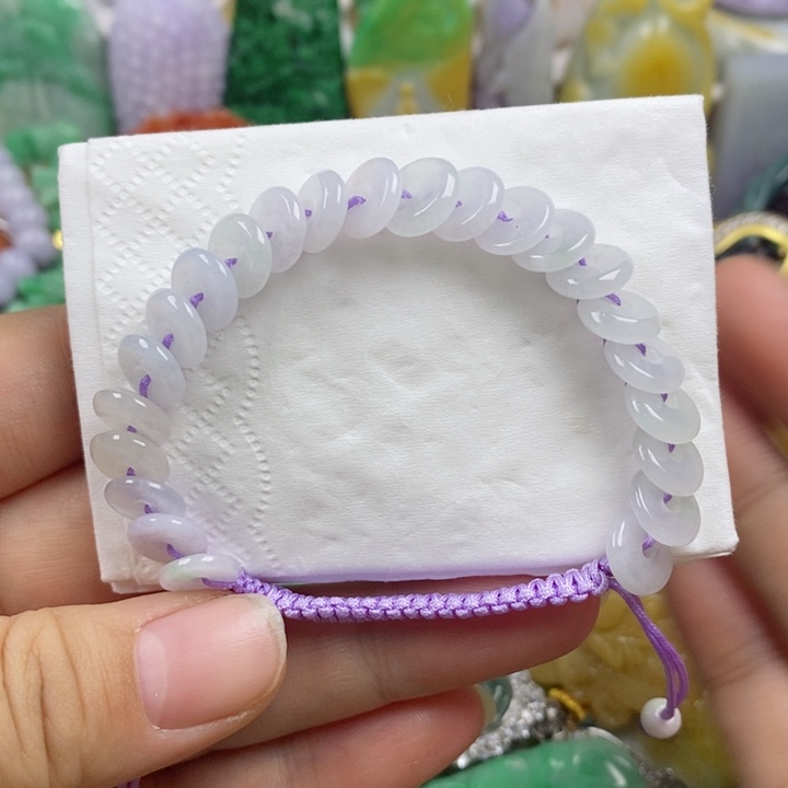 翡翠吊坠(赠链)未镶嵌