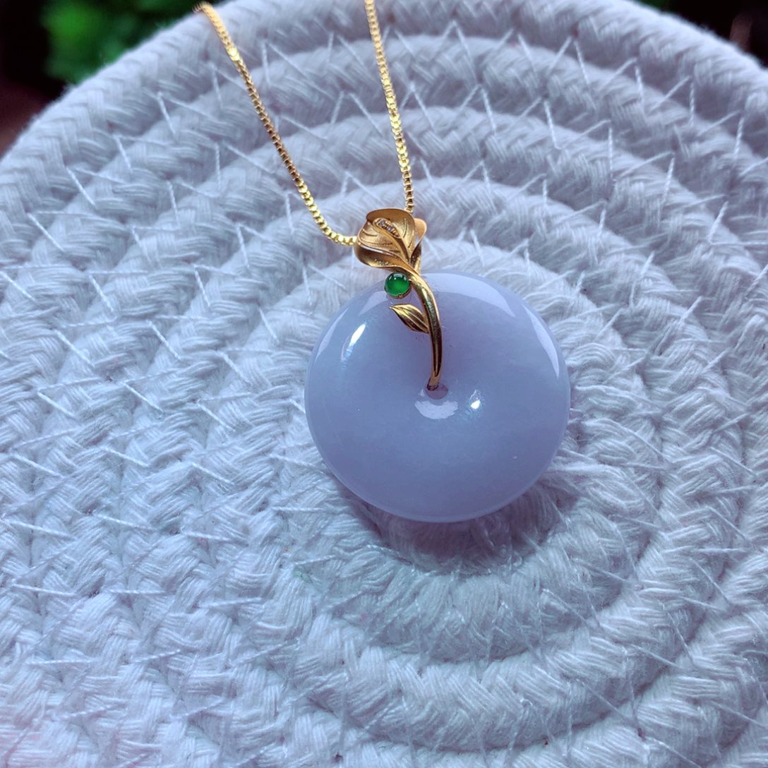 翡翠吊坠(不含链)18K金镶嵌