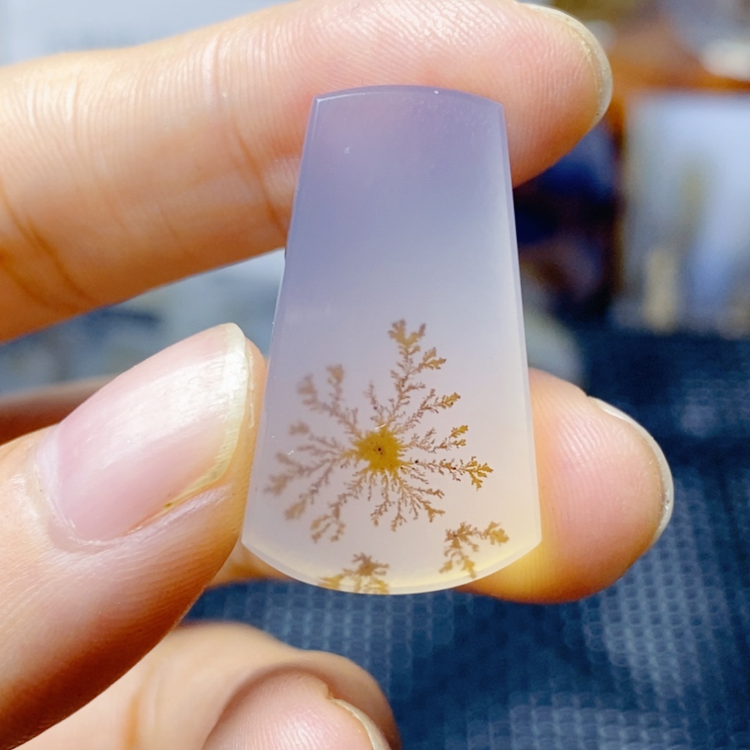 玛瑙/玉髓未镶嵌珠宝奇石