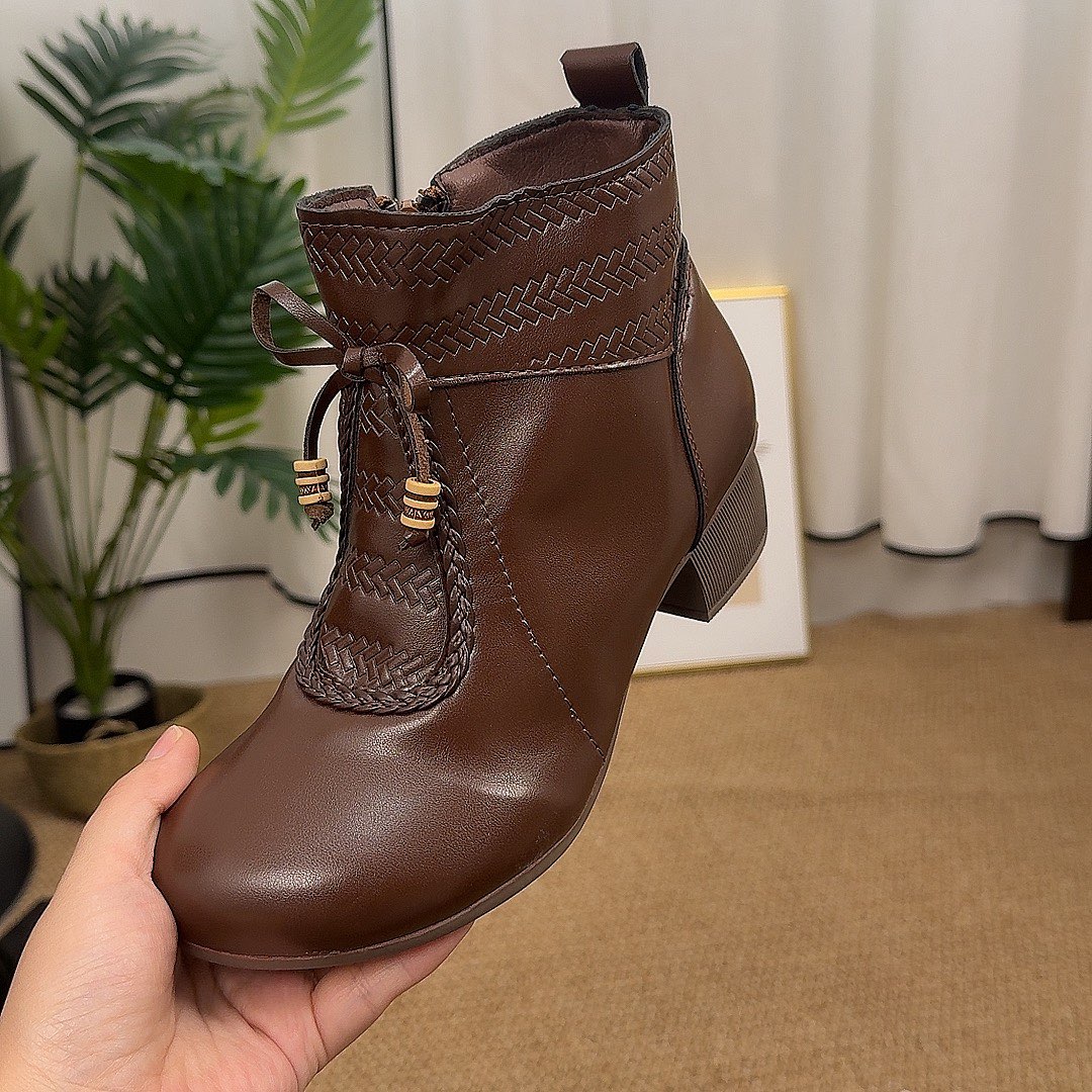 网红爆款百搭时装防滑橡胶底新款舒适复古女人味十足短绒棉鞋