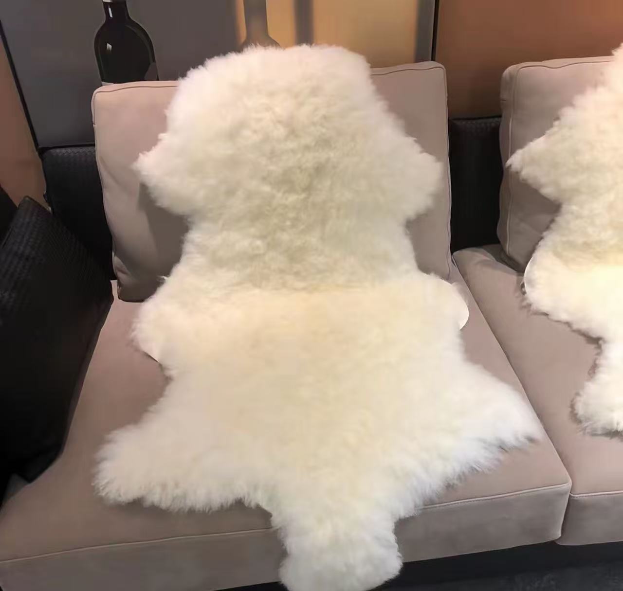 整张内蒙古羊皮可作沙发垫椅垫地垫家用卧室适用加厚毛毛长条绒面